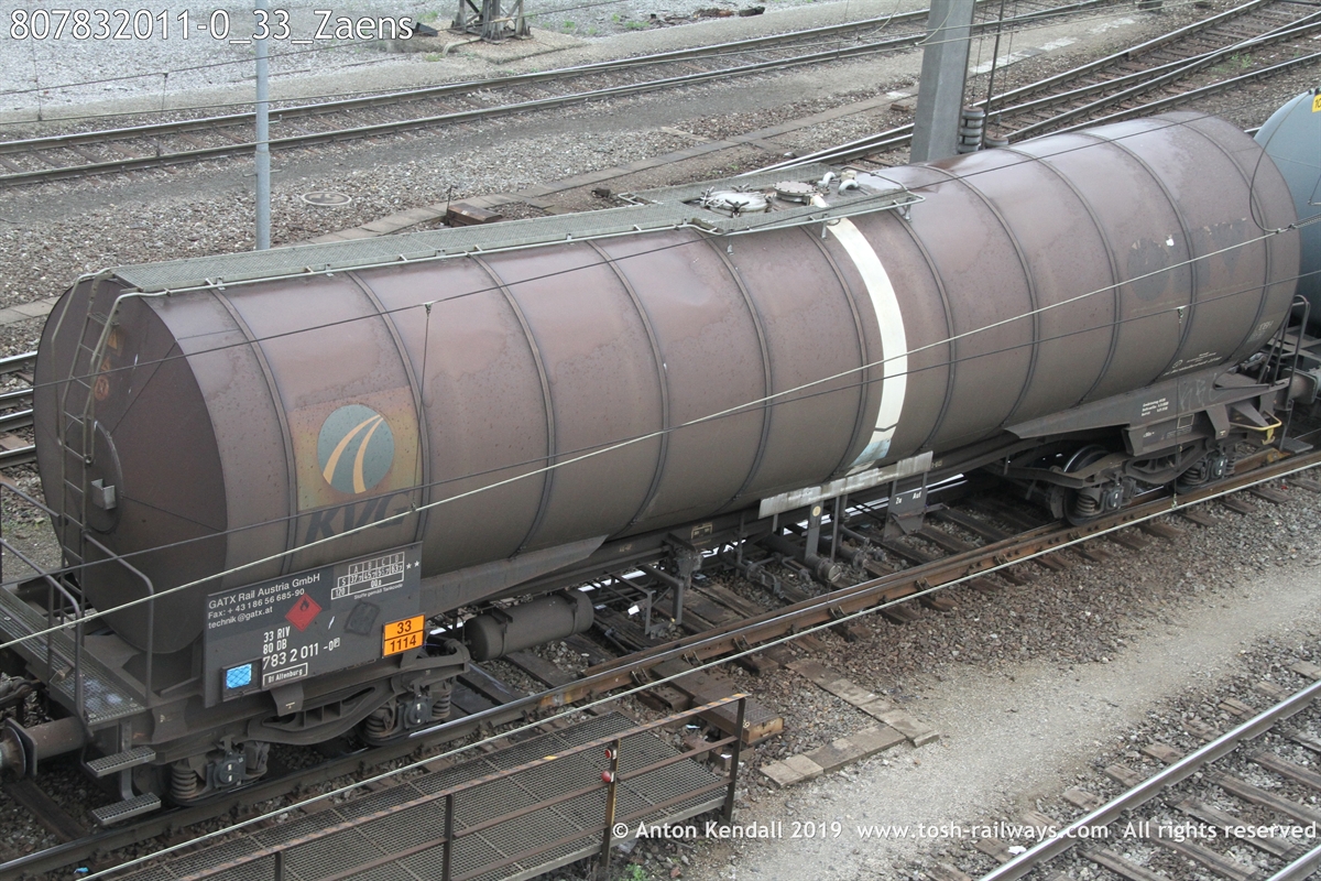807832011-0_33_Zaens.JPG